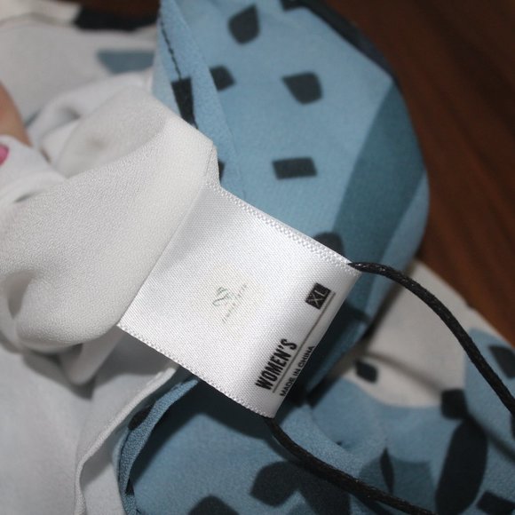 Original Design A-Line Halter Top Dress - Picture 9 of 10